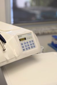 Pajisje dentare në Klinikën AlbDental