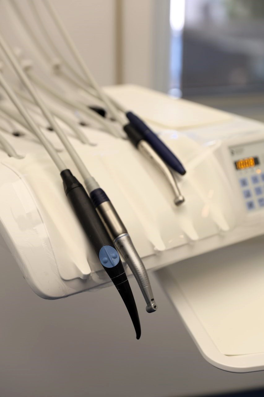 Pajisje dentare në Klinikën AlbDental