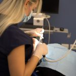 Trajtim dentar në Klinikën AlbDental