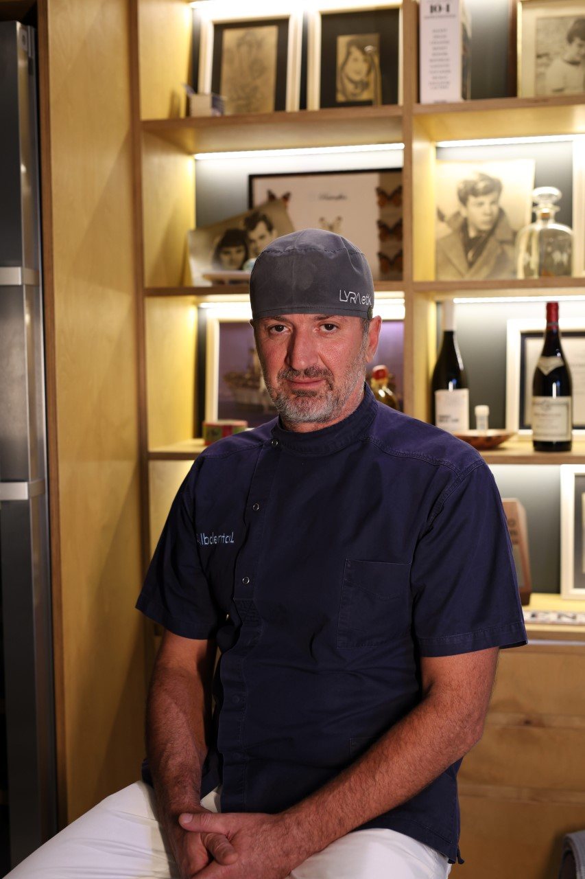 Dr. Florian Bllaca