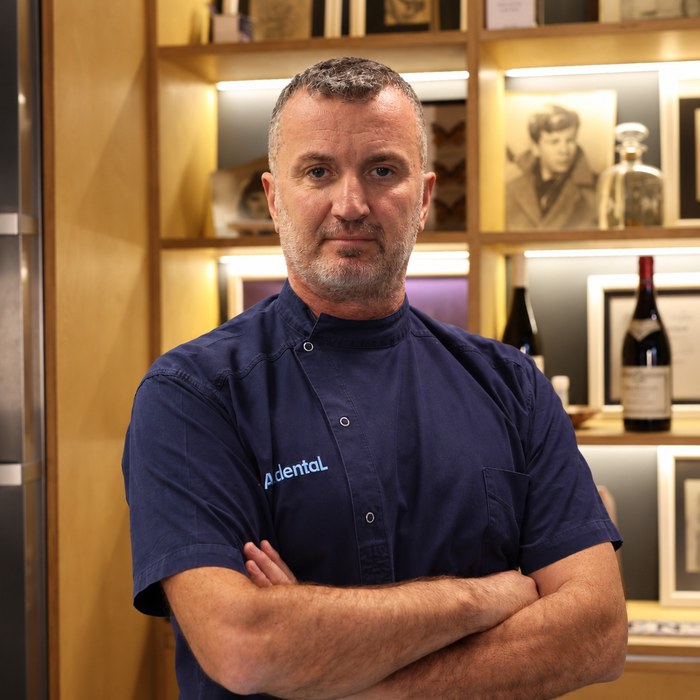 Dr. Florian Bllaca
