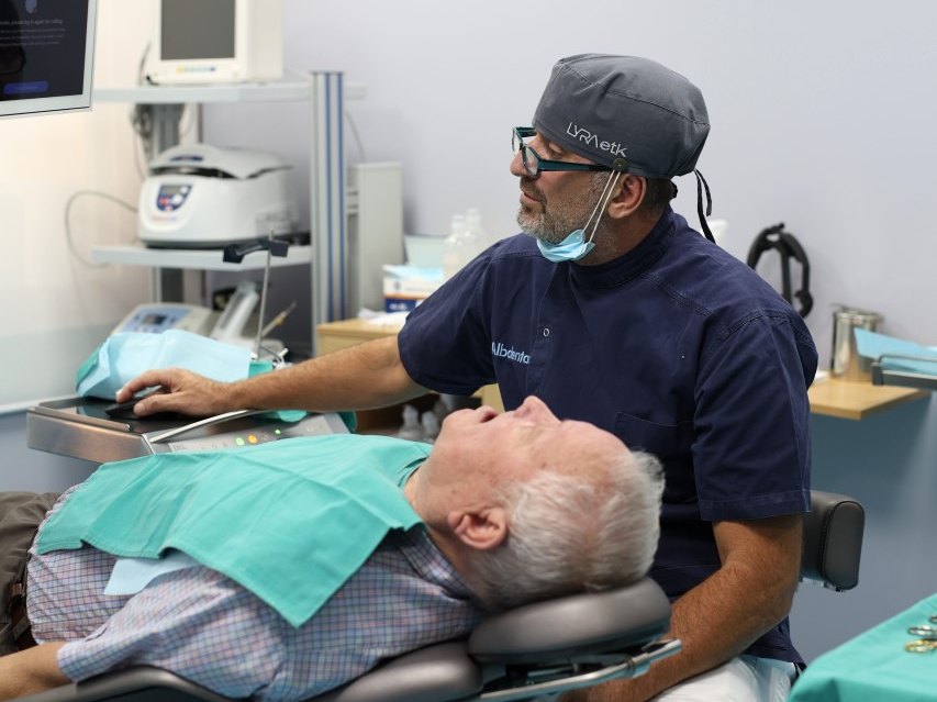 Trajtim dentar në Klinikën AlbDental